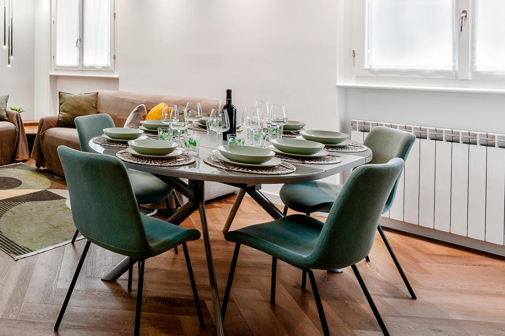 Stayeasy Argelati40 - Penthouse With 2 Bedrooms, 2 Bathrooms And Terrace - Navigli Milaan