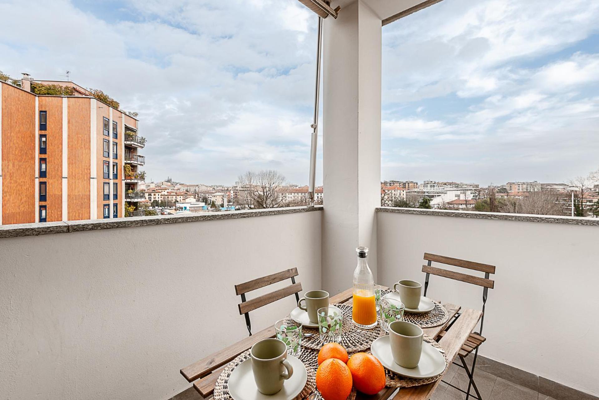 Stayeasy Argelati40 - Penthouse With 2 Bedrooms, 2 Bathrooms And Terrace - Navigli Milaan